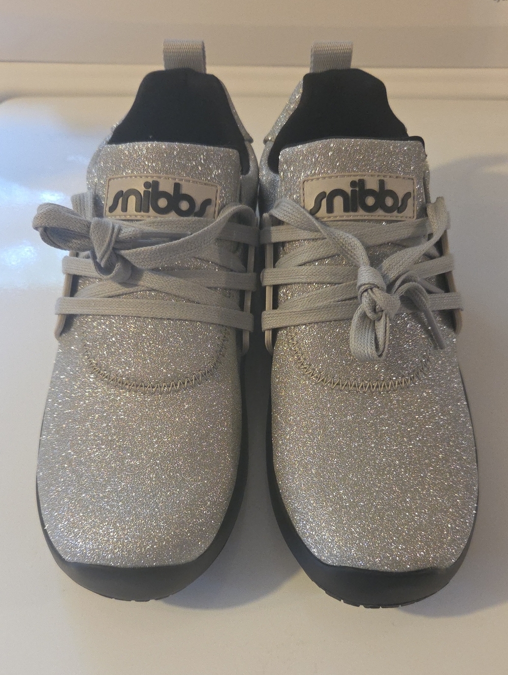 Women’s Silver Glitter Lace-Up Sneakers